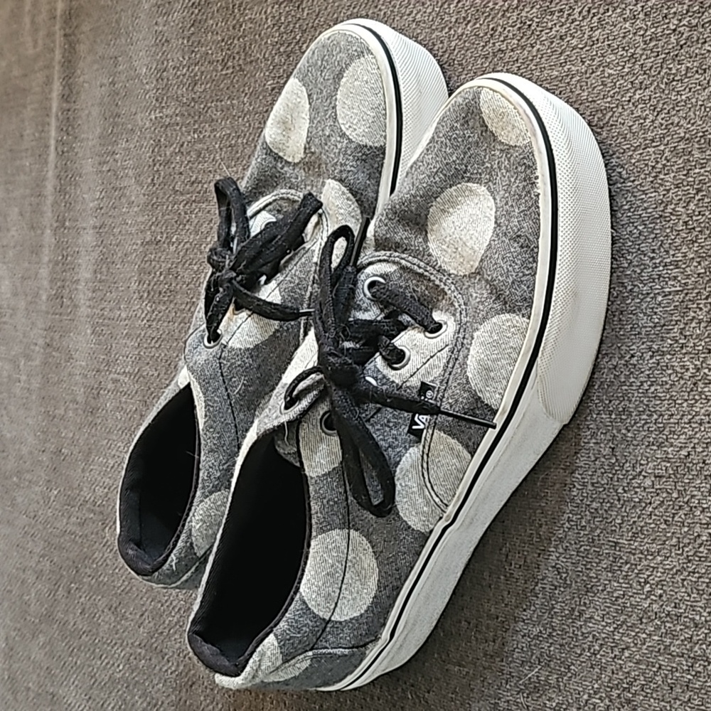 Double Stacked Circle Vans